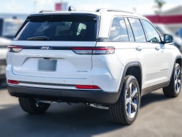 Jeep Grand Cherokee Limited 4x2 2026