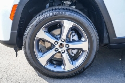 Jeep Grand Cherokee Limited 4x2 2026