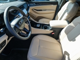 Jeep Grand Cherokee Limited 4x2 2026