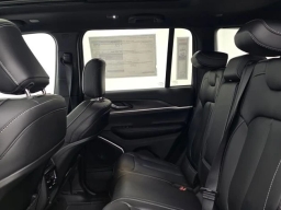 Jeep Grand Cherokee Limited 4x2 2026