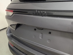 Jeep Grand Cherokee Limited 4x2 2026