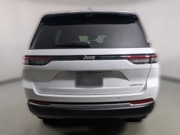 Jeep Grand Cherokee Limited 4x2 2026