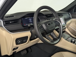 Jeep Grand Cherokee Limited 4x2 2026