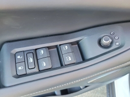 Jeep Grand Cherokee Limited 4x2 2026