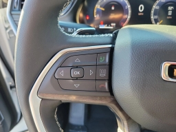 Jeep Grand Cherokee Limited 4x2 2026