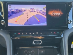 Jeep Grand Cherokee Limited 4x2 2026