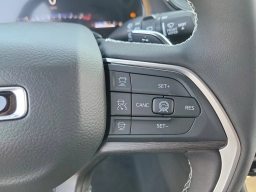 Jeep Grand Cherokee Limited 4x2 2026