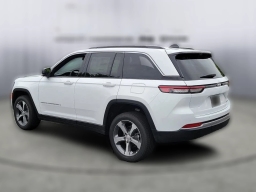 Jeep Grand Cherokee Limited 4x2 2026