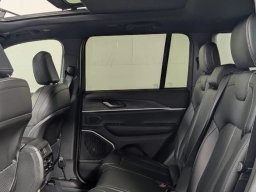 Jeep Grand Cherokee Limited 4x2 2026