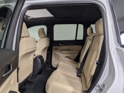 Jeep Grand Cherokee Limited 4x2 2026