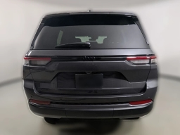 Jeep Grand Cherokee Limited 4x2 2026