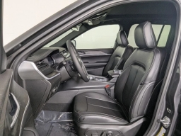 Jeep Grand Cherokee Limited 4x2 2026