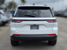 Jeep Grand Cherokee Limited 4x2 2026