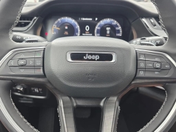 Jeep Grand Cherokee Limited 4x2 2026