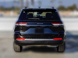 Jeep Grand Cherokee Limited 4x2 2026