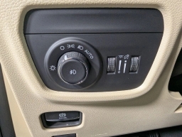 Jeep Grand Cherokee Limited 4x2 2026