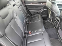 Jeep Grand Cherokee Limited 4x2 2026