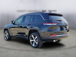 Jeep Grand Cherokee Limited 4x2 2026