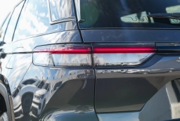 Jeep Grand Cherokee Limited 4x2 2026