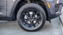 Jeep Grand Cherokee Altitude X 4x4 2025