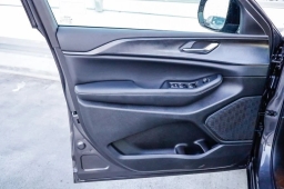 Jeep Grand Cherokee Altitude X 4x4 2025