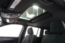 Jeep Grand Cherokee Laredo X 4x4 2026