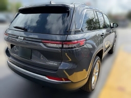 Jeep Grand Cherokee Laredo X 4x4 2026