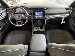 Jeep Grand Cherokee Laredo X 4x4 2026