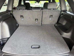Jeep Grand Cherokee Laredo X 4x4 2026