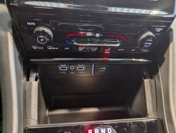 Jeep Grand Cherokee Laredo 4x4 2026