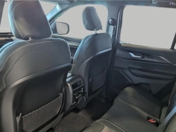 Jeep Grand Cherokee Laredo 4x4 2026