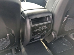 Jeep Grand Cherokee Laredo 4x4 2025