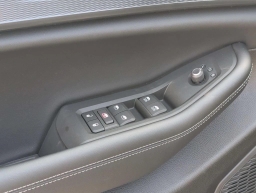 Jeep Grand Cherokee Laredo 4x4 2025