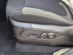 Jeep Grand Cherokee Laredo 4x4 2025