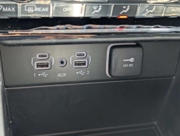 Jeep Grand Cherokee Laredo 4x4 2025