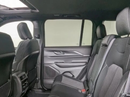 Jeep Grand Cherokee Laredo X 4x4 2025