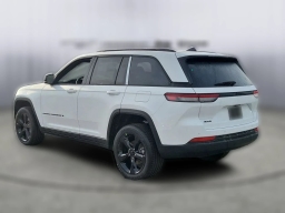 Jeep Grand Cherokee Altitude X 4x4 2025
