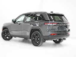 Jeep Grand Cherokee Altitude X 4x4 2025