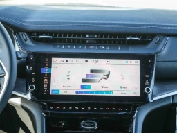 Jeep Grand Cherokee Laredo Altitude 4x4 2026