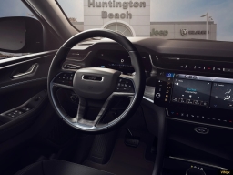 Jeep Grand Cherokee Laredo Altitude 4x4 2026