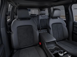 Jeep Grand Cherokee Laredo Altitude 4x4 2026