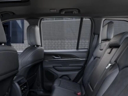 Jeep Grand Cherokee Laredo Altitude 4x4 2026