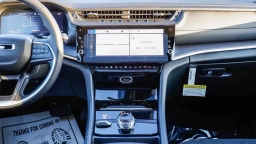 Jeep Grand Cherokee Laredo Altitude 4x4 2026