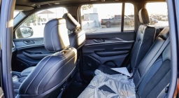 Jeep Grand Cherokee Laredo Altitude 4x4 2026