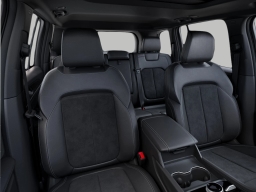 Jeep Grand Cherokee Laredo Altitude 4x4 2026