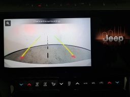 Jeep Grand Cherokee Laredo Altitude 4x4 2026