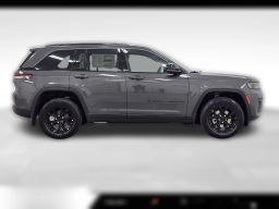 Jeep Grand Cherokee Laredo Altitude 4x4 2026