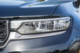 Jeep Grand Cherokee Laredo Altitude 4x4 2026