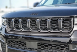 Jeep Grand Cherokee Laredo Altitude 4x4 2026