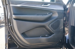 Jeep Grand Cherokee Laredo Altitude 4x4 2026